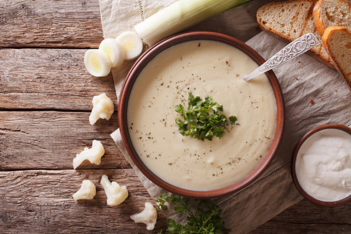Roasted Garlic and Cauliflower Soup with Collagen